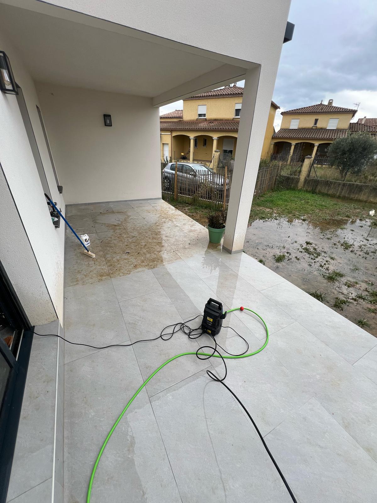 Terrasse Avant Nettoyage